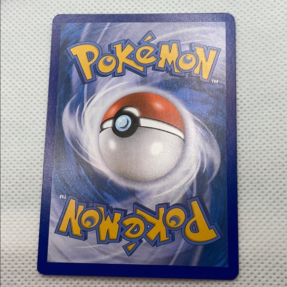 Pokémon Lumineon 19/119 excellent condition! - Picture 2 of 2